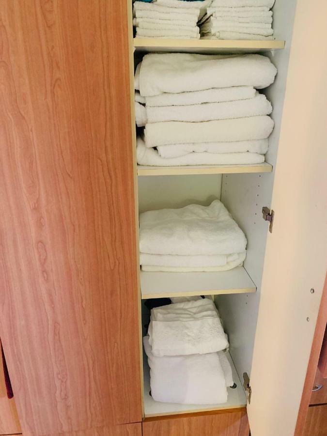 Home Away From Home Йерусалим Екстериор снимка