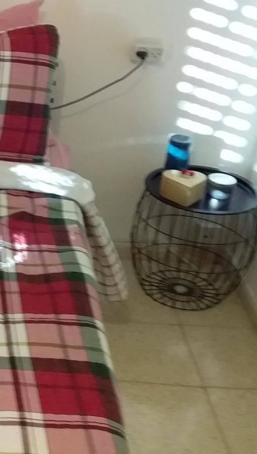Home Away From Home Йерусалим Екстериор снимка
